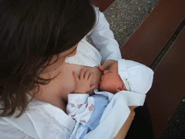Breastfeeding and Sleep Training