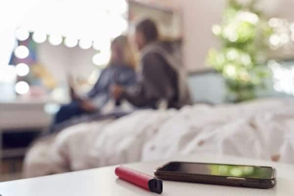 The Dos And Don'Ts Of Dealing With Peer Pressure 1 The dos and don'ts of dealing with peer pressure