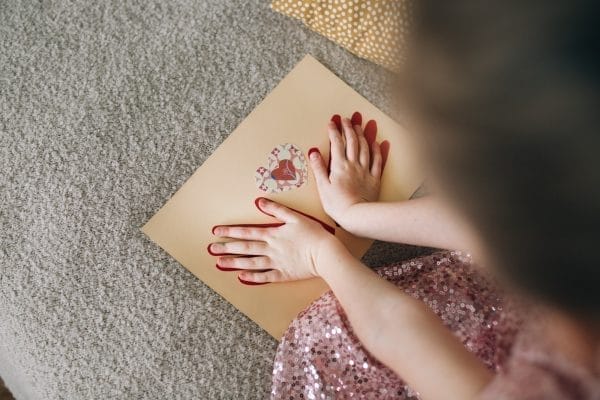 Creating Lasting Memories: The Joy Of Handprint Crafts 1 Handprint crafts
