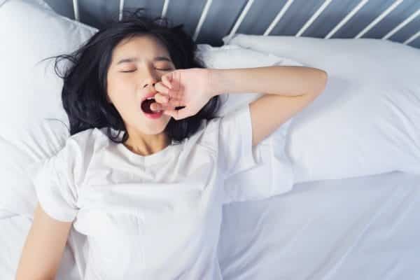 Why Do I Keep Waking Up At Night And How Can I Stop It? 1 Waking up at night