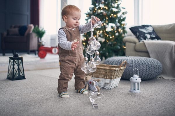1-Year-Old Teething: Milestones And Teething Challenges 1 1-year-old teething